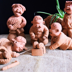 泥塑作品:烤玉米