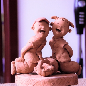 泥塑作品:胖娃娃
